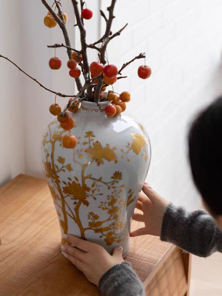 DC277 - Home Decor Ralph Laur*n Vintage "Glaze with Gold Foil" Series / Genuine Gold Hand-painted Decal Flower Vase