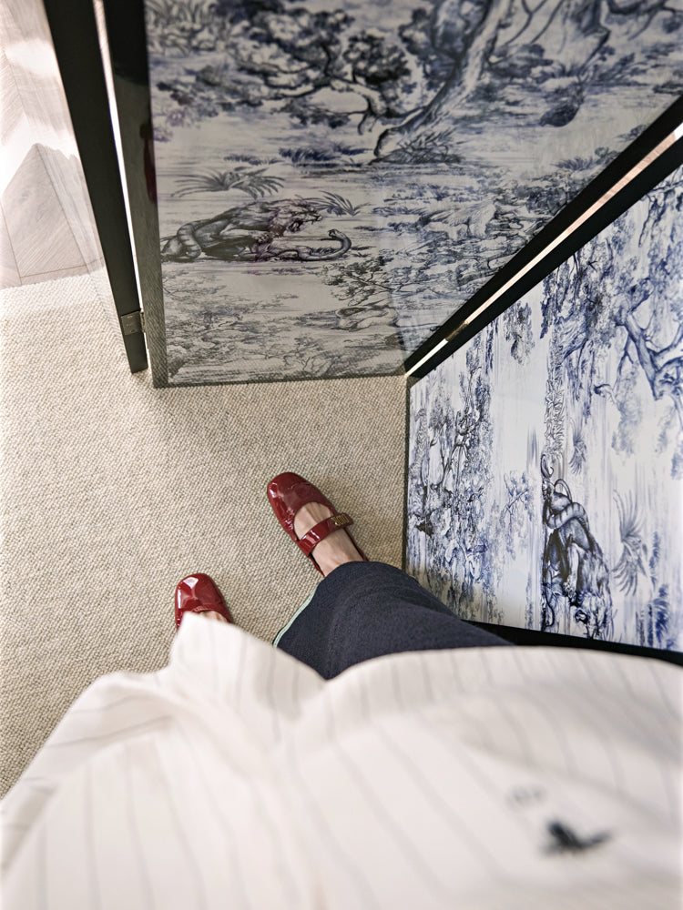 YA015 (4-Folder) - Di@r Maison Series Jungle Art Lacquered Wood French Screen Ink Blue and White New Chinese