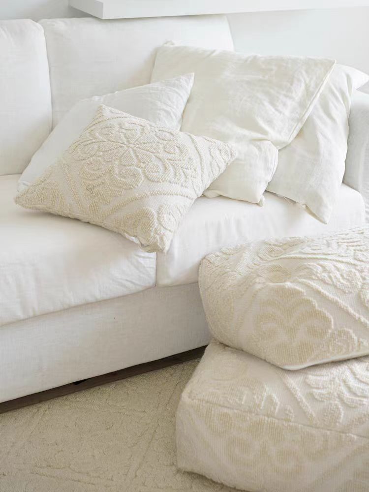 CH061 (Big) - Double Cream Pouf