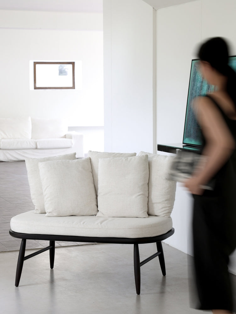 CH086 - Cream Linen Wooden Sofa: Three-seater, Curved, Bedroom Bench