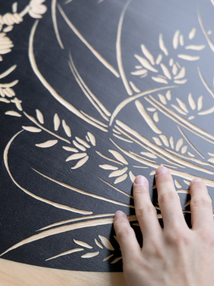 AH227 - Exhibition Debut! Hand-carved Wooden Relief "Flower Blossoms Moon Full" Living Room Art
