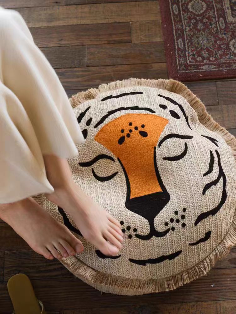 CH071 - Moroccan "Lion King Simba" Pouf