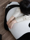 CH070 - Resting Panda Panda Pouf