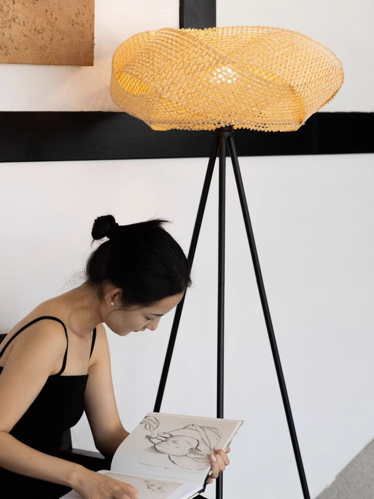 LA043 - Oriental Paris! G@cciDécor "Returning to the Nest" Vintage Bamboo Floor Lamp Living Room Bedroom Ambience Lamp