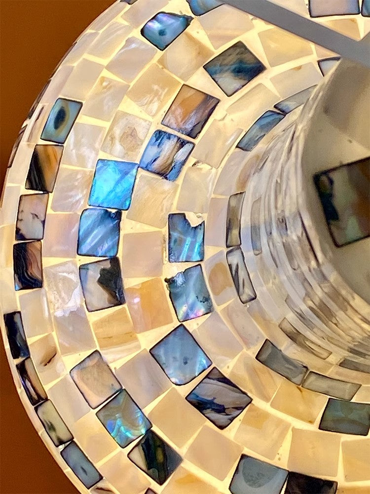LA006 - "Nay Mermaid Lamp" Natural Mother-of-Pearl Handmade Table Lamp Bedside Lamp Up and Down Bright Artifacts Niche