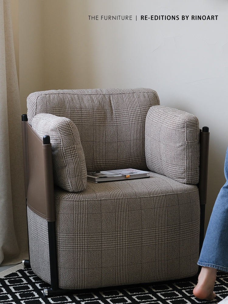 CH069 - Shop Owner's Pick: London "Throne" Sofa: Tofu-shaped, Single Seater