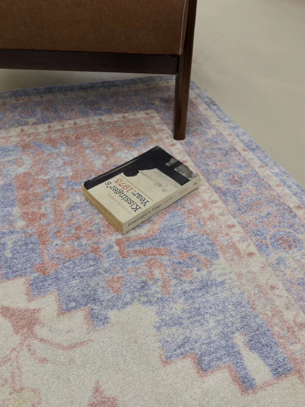 CP004-1 - California "Vintage" Modern Woven Retro Carpet Living Room Bedroom Bedside Carpet