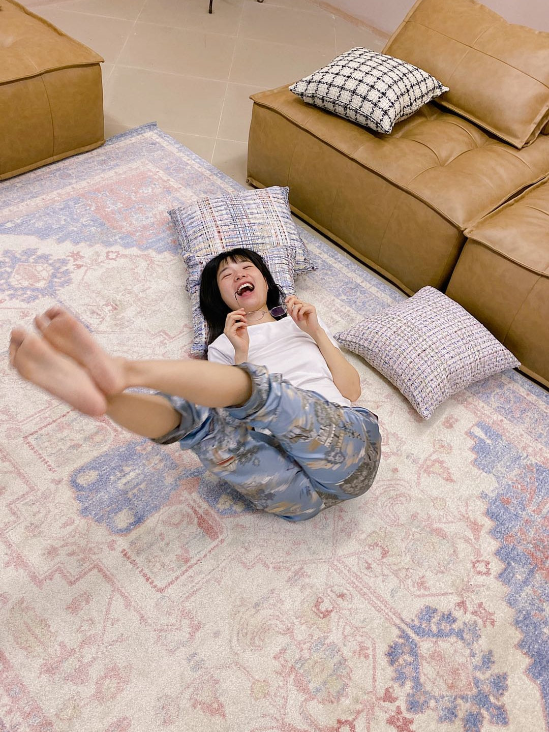 CP004-1 - California "Vintage" Modern Woven Retro Carpet Living Room Bedroom Bedside Carpet