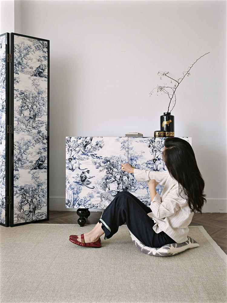 GA013 - Di@r Maison Series Jungle Lacquered Wood French Foyer Cabinet Blue and White Chinese-style Side Cabinet
