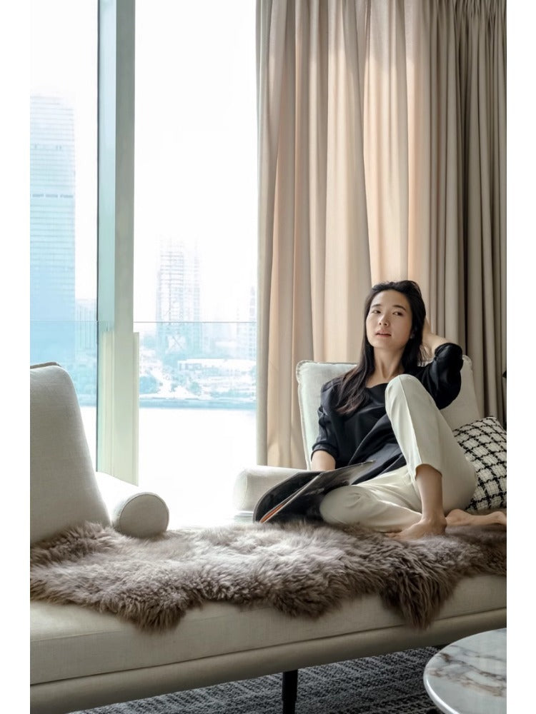 CP061 - "Plateau Genuine Wool" Fur and Wool Integrated Floating Window Mat Bedside Blanket