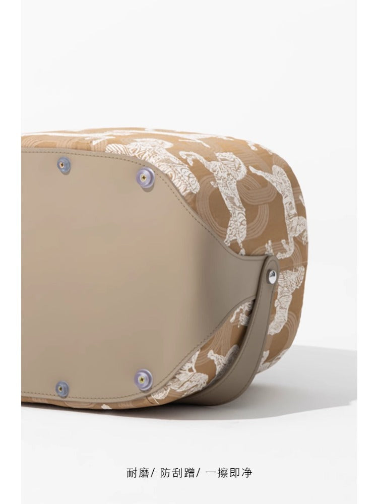 CH079-1 - H Deco Saddle Stool: Royal Horse, Multifunctional, Side Table, Ottoman, Pouf