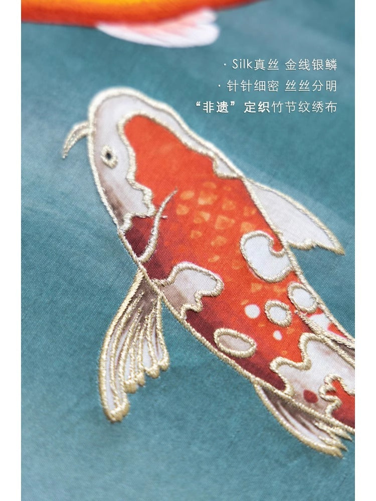 AH217 - Silk Gold Thread Embroidery "Lucky Koi" New Chinese Living Room Art